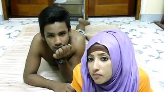 Lankan Muslim Couple Riyazeth & Rizna Private Show - 4