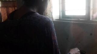 Fucking the housemaid while she is cooking