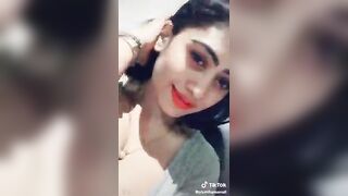 Hot sexy babe Piumi - srilankan selfie t. Video viral