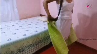 Cute girl sex after school කෙල්ලන්ගෙ හොස්ටල් එකට පැනපු කොල්ලා