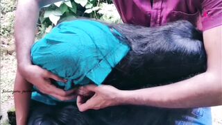 Asian couple sex in public park යාලුවාගෙ කෑල්ල එක්ක හොරෙන්ම පාක් ගිහින් ආතල් එකක් ගන්න