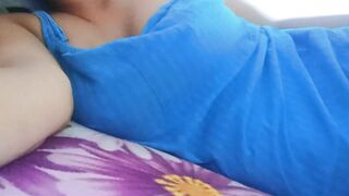 Srilankan hot wife.hot video.srilankan sexy girl.asian Hot wife along on the bed.morning sex feeling.swx in room.srilankan hoel