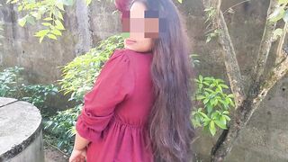 Sri Lankan college girl outdoor blowjob and cum swallow